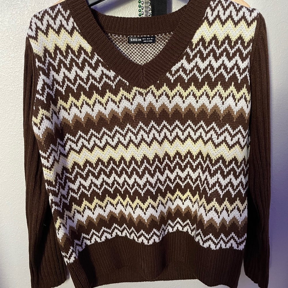 shein geo-pattern v-neck sweater